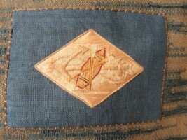 Logo van de stofomslag van het fotoboek 1882-1932