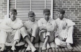 1926, vlnr: Gerard Jonker, Eddy Alofs, Luuk van Essen, Wim Poth