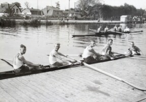 1931 Hultzerbeker, Herman Kerkhoff (boeg), Gerard van der Helde, Anton Dekker, Willem Jens (slag) en Christiaan Hora Siccama (stuurman)