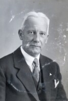 1932, Carel W Kok. Voorzitter 1905-heden (en langer, heel veel langer)