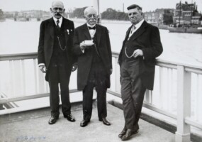 1932, vlnr JA Cramer, Arent Daniel Meyjes en Johan Carel Cramer