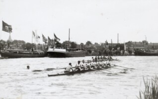 1932, Jubileumwedstrijden, Laga en Aegir