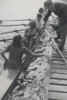 1947, Bosbaan, Kampioenschap Dubbelvier: A Kooi (boeg), Bep Brinkhuis, Bep Stom, Greet Dusseldorp (slag) en Bobby van der Meer (stv)